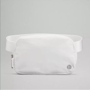 LAST ONE!! - Lululemon Everywhere Belt Bag in White